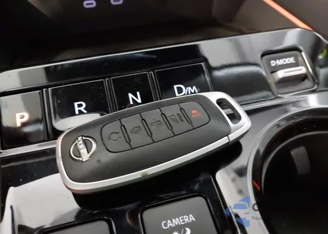 2025 Nissan Murano Platinum z USA, uszkodzony, nr VIN 5N1AZ3DT1SC108026